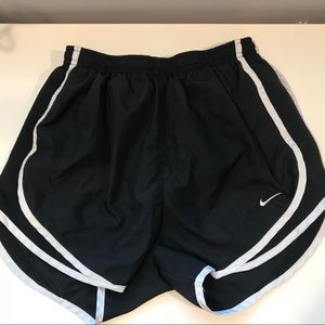 black nike running shorts
